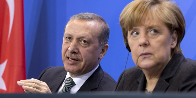Allemagne , le parti d'Angela Merkel isolé au Parlement sur son soutien au président turc