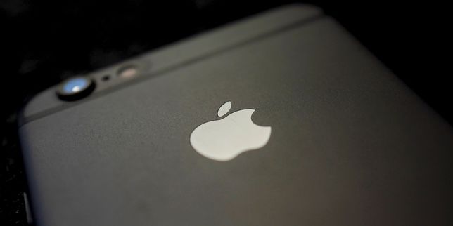 Apple annonce une baisse historique des ventes d'iPhone