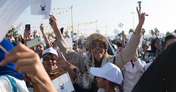 Après cinq ans de pouvoir les islamistes remportent les élections législatives au Maroc