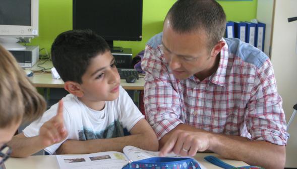 Armentières , Mario l'écolier syrien qui réussit toujours à la fin