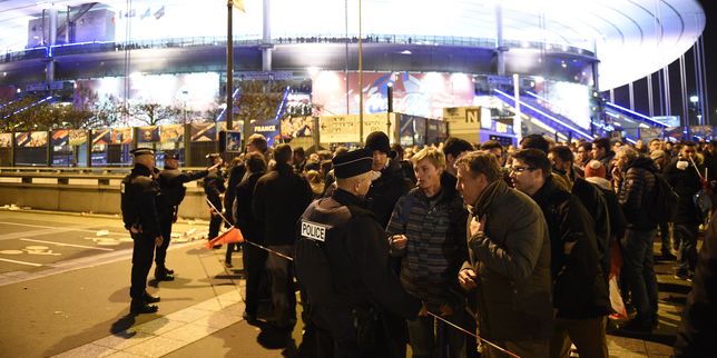 Attentats du 13 novembre , un des kamikazes du Stade de France identifié