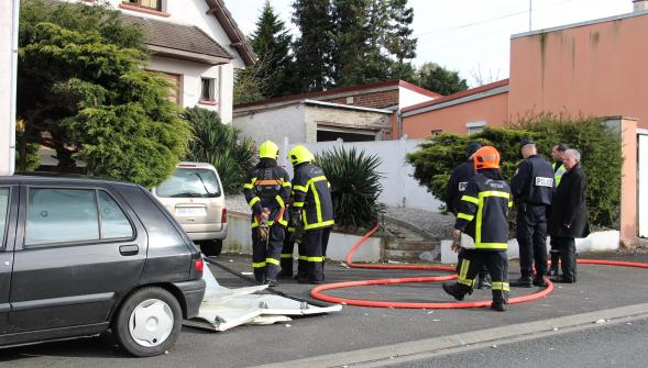 Barlin , explosion rue de Fresnicourt une victime brûlée au deuxième degré