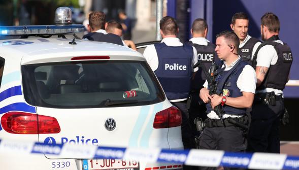 Belgique , l'EI revendique l'attaque de deux policières