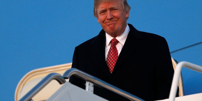 Donald Trump signe un nouveau décret sur l'immigration