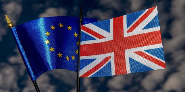 En cas de  Brexit  le Royaume-Uni entrerait en récession selon Londres