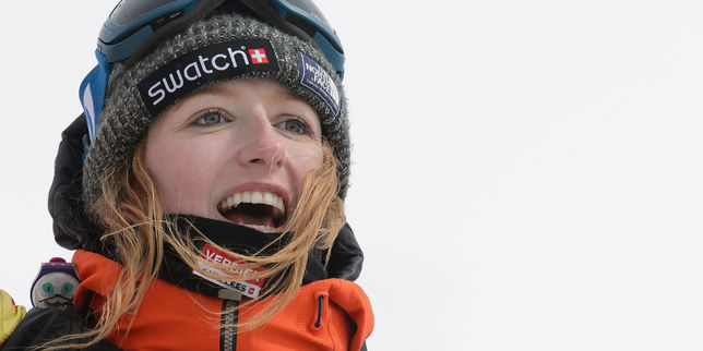 Estelle Balet championne de snowboard extrême meurt à 21 ans dans une avalanche