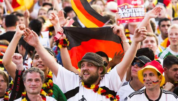 Euro 2016 , dimanche des milliers de fans allemands iront à pied de Lille au stade Pierre-Mauroy
