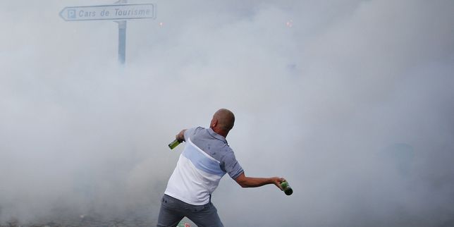 Euro 2016 , dix personnes jugées lundi pour les violences de Marseille mais aucun Russe