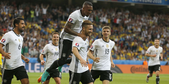 Euro 2016 , face à l'Ukraine l'Allemagne sauve les meubles grâce à Neuer