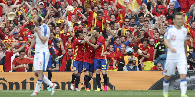 Euro 2016 , La Roja bat les Tchèques à l'heure espagnole