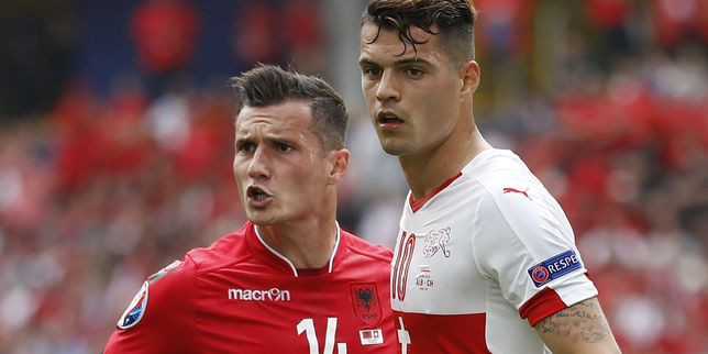 Euro 2016 , La Suisse mène face à l'Albanie (0-1)