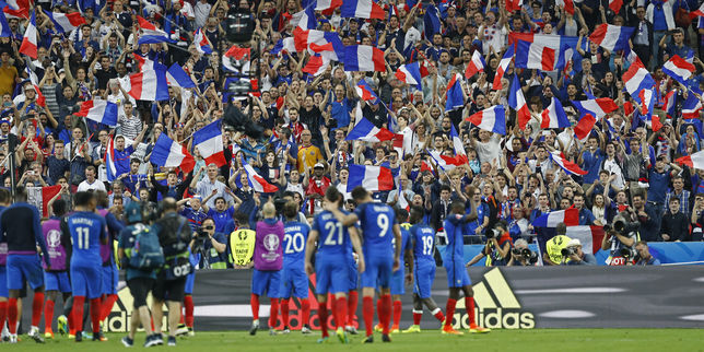 Euro 2016 , l'équipe de France s'impose sur le fil face à la Roumanie (2-1)