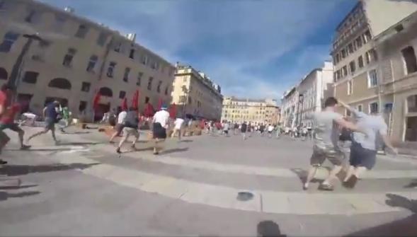 Euro 2016 , un hooligan russe filme les violences à Marseille avec sa go pro (VIDÉO)