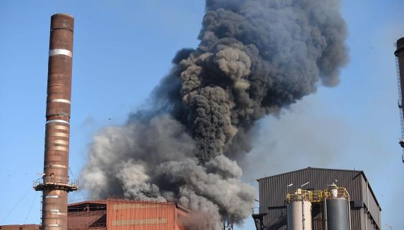 Explosion dans un haut-fourneau d'ArcelorMittal Dunkerque, pas de blessé (VIDÉO)