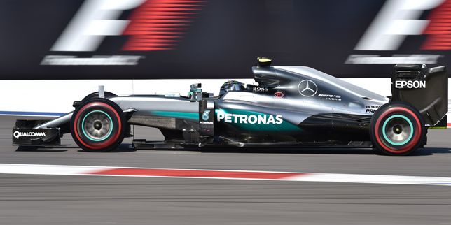 F1 , Rosberg poursuit son sans faute en remportant le Grand Prix de Russie