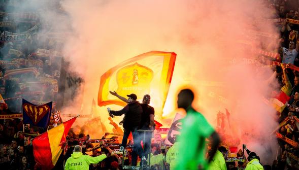 Foot-L2 , les supporters lensois interdits de stade ce vendredi à Nîmes