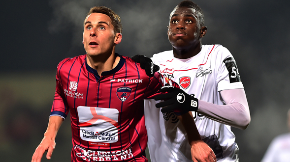Foot-Ligue 2 , Clermont réagit vite à Valenciennes (1-1 MT)
