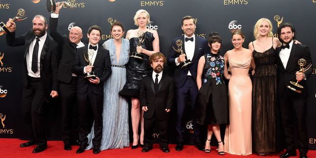  Game of Thrones  rafle la mise lors d'Emmy Awards très politiques