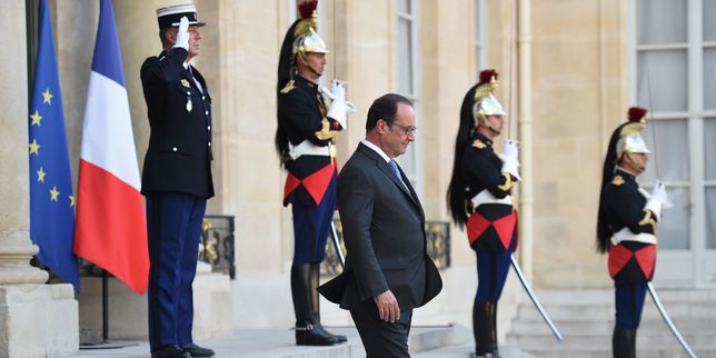 Hollande rabote les privilèges des anciens présidents