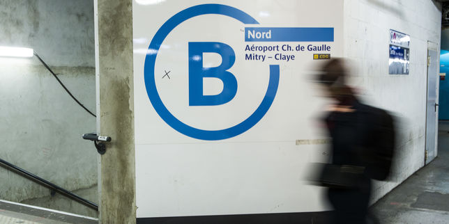 Ile-de-France , le trafic toujours interrompu sur le RER B en direction de Roissy