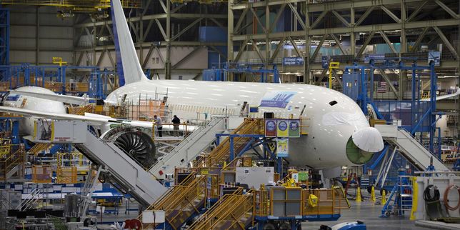 Les Etats-Unis demandent à Boeing une réparation  urgente  de son 787