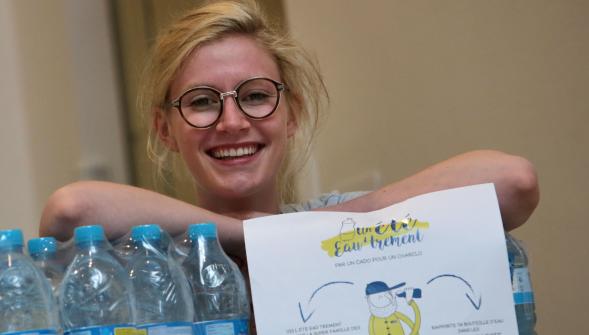 Lille , une collecte de bouteilles d'eau pour les SDF lancée sur Facebook