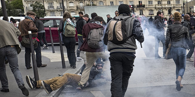 Manifestant blessé le 26 mai à Paris , le policier mis en cause auditionné