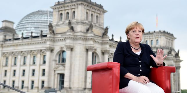 Merkel un an pour convaincre