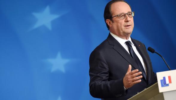 Migrants , pour François Hollande remettre en cause l'accord du Touquet n'a pas de sens