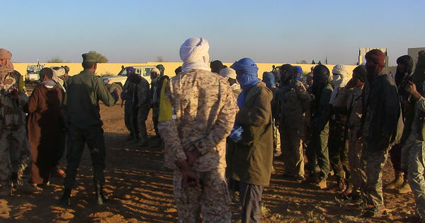 Nord du Mali , des dizaines de morts dans un attentat-suicide dans un camp militaire à Gao