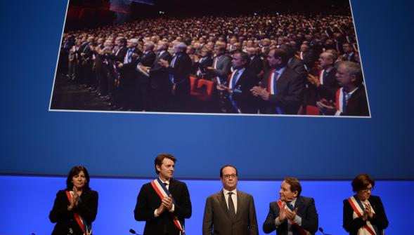 Réunis en congrès les maires attendent un geste de Hollande