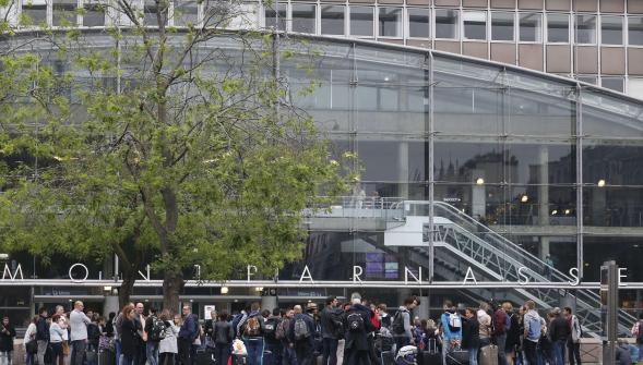 SNCF , trafic rétabli à la gare de Paris-Montparnasse après une nouvelle panne