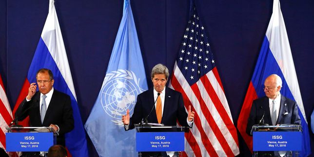 Syrie , John Kerry moins ferme sur la date d'un accord pour une transition politique