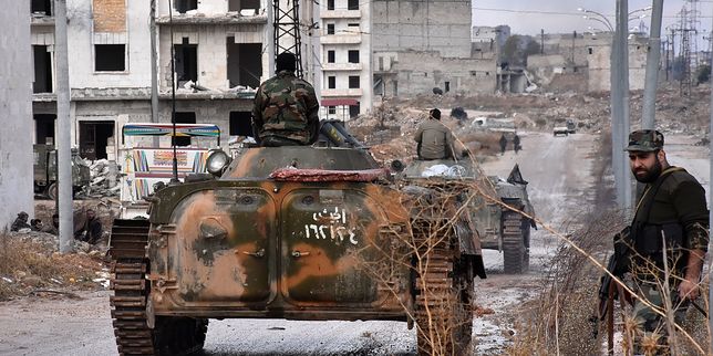 Syrie , les rebelles cèdent un nouveau quartier d'Alep aux forces du régime
