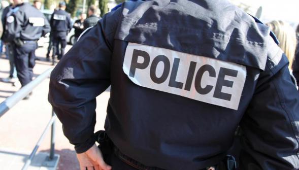 Toulouse , un policier poignardé dans un commissariat une interpellation