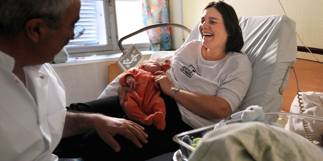 Un couple autorisé à congeler le cordon ombilical de son bébé